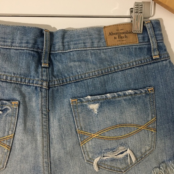 Sold🚫 Abercrombie & Fitch Shorts - Picture 4 of 5